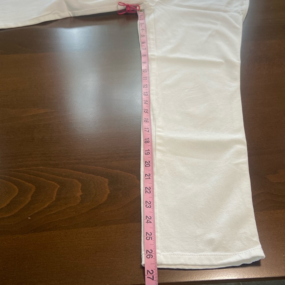 Sale! Chico's So Slimming White Denim Jeans. size Small/4 (Chico size 0). - Picture 7 of 11